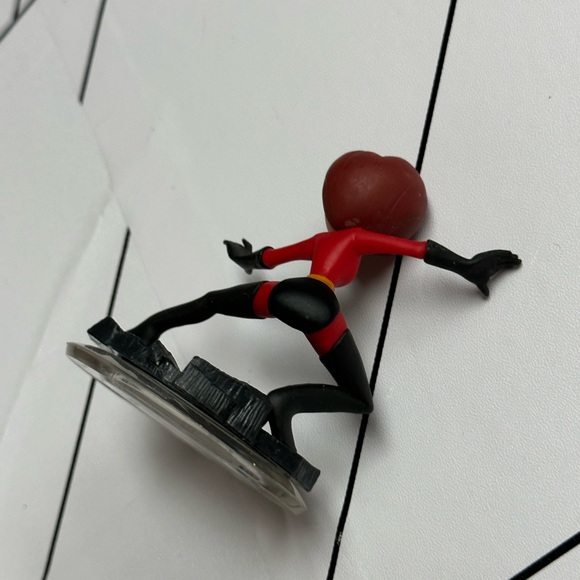 Disney infinity Mrs. Incredible Helen elastic interactive characters figure - Picture 3 of 7